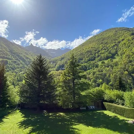 Vaste T4 115m2. Balcon. Vue. Suite. Jardin Et Jeux