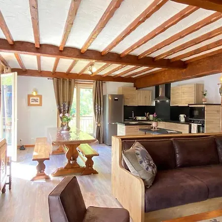 Vaste T4 115m2. Balcon. Vue. Suite. Jardin Et Jeux Apartamento