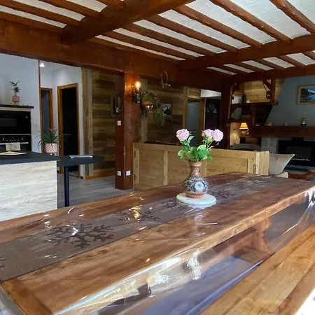 Vaste T4 115m2. Balcon. Vue. Suite. Jardin Et Jeux Cauterets